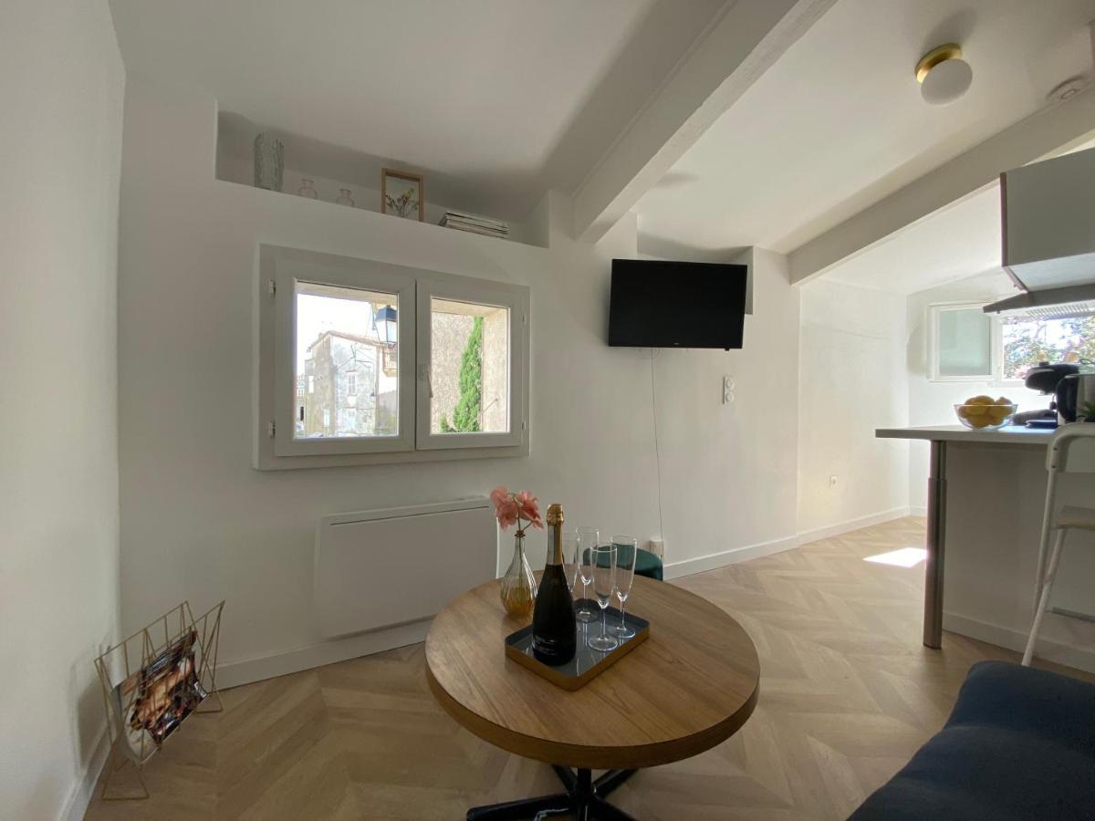 La Reinesse Apartment Flayosc Екстериор снимка